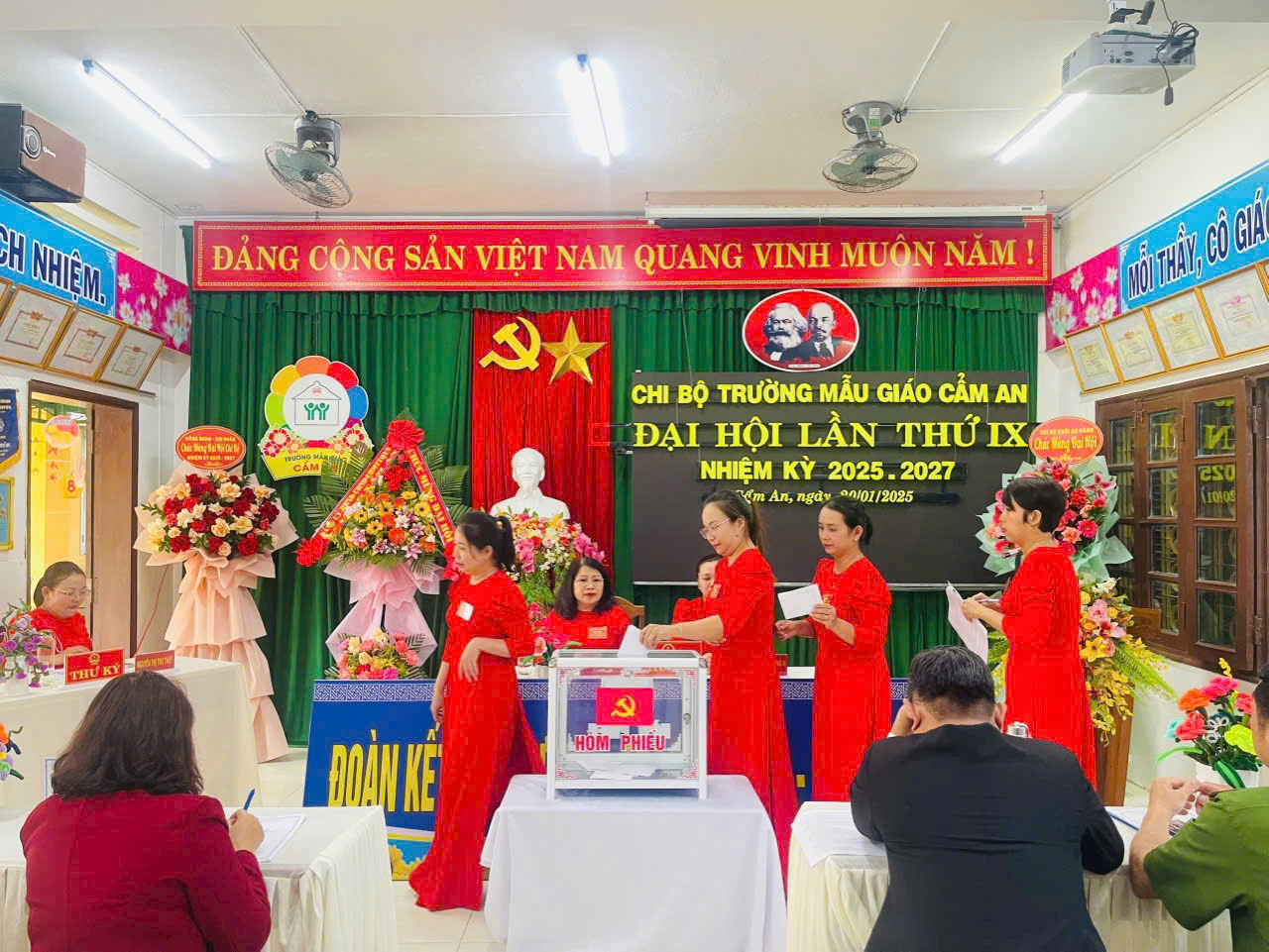 anh tin bai
